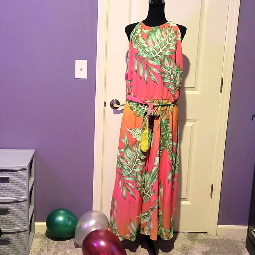 NWOT Belted Floral/Pink/Coral Print  Chiffon Maxi Dress.